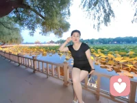 幫助別人，成就自己！
讓世界充滿愛，我用一生溫暖你！[玫瑰][玫瑰][玫瑰]配圖