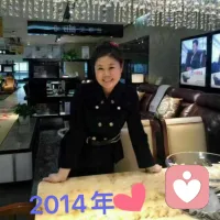 年齡的增長是我們每個人的必經(jīng)之路，是你不可跨越的一道坎，我們一定要正確面對中年危機拒絕年齡焦慮放過自己，好好活在??下！[擁抱][擁抱][擁抱]配圖