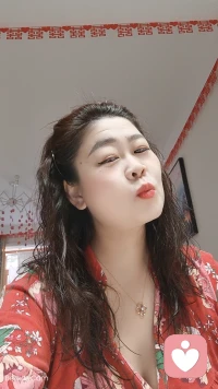 心態好，今天是個好日子；
心態好，明天是個好日子；
心態好，天天都是好日子。
好日子需要好心情，好心情靠的是好心態；
心態好，才會天天快樂，心態好，時刻會感覺幸福；
心態好，看花花美，看人人親，看山山秀，看水水清；
心態好，一切都美好。配圖