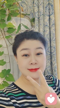 你有什么理由不相信，當你有充足的信念后，做好自已喜歡并且熱愛的事情，不要去質疑自己，也不要去管別人的聲音，當別人的聲音響起時，仍然要堅定的相信自己的信念。
沒人能干涉你的左右，當你的信念足夠大，所謂“心不喚，揚不致”，你才能在原來的路上保持平衡，而不被左右。
生生滅滅，生是一個念頭，滅也是一個念頭，生是因為你相信并且想要，那是堅信自在的力量，滅是質疑的聲音和他人的投射，不斷地拉扯你的世界。
如果你不能無條件相信自己，并且對自己產生打壓的信念，那么你會在生滅中不斷循環，不斷地消耗自己的熱情，消耗自己的信念，直到你不再進取，直到你和不進取的人一樣，所以請你無條件相信自已，你越果斷，才會越有人尊重你。配圖