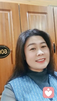 幸福是什么？
幸福是一種感覺，幸福是一種感知，幸福在每個人的心里，活著就是幸福！真正的幸福是有一顆知足常樂的心，真正的幸福是有一顆善良的心，多行善事，真心待人！真正的幸福是學會珍惜，珍惜身邊所擁有的一切，真正的幸福是學會感恩，感恩現在擁有的一切，知足常樂，笑口常開！幸福一直在我們身邊，幸福一直在該來的路上，希望我們每個人都幸福快樂！[玫瑰][玫瑰][玫瑰]配圖