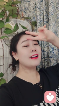 你付出的每一份善良，最后都會(huì)變成人生路上的驚喜和好運(yùn)。配圖