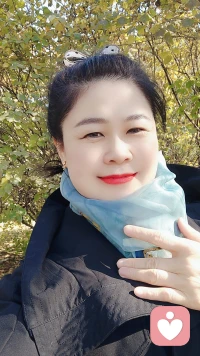 無論哪個行業，記住四個詞八個字：堅持、專注、深耕和利他！
路雖遠，行則將至；
事雖難，做則必達。
我能我行我可以！[加油][加油][加油]配圖