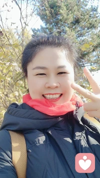 努力不是為了證明你自己有多優(yōu)秀，而是在意外和不可控的因素來臨時(shí)，那些平常所努力積淀的涵養(yǎng)和能力，可以成為我們抗衡一切風(fēng)雨的底氣。配圖