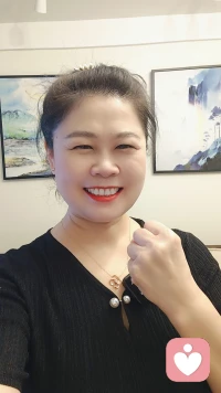 心懷善念，所遇皆暖
愿你我的12月和最好的自己碰面，充滿力量與勇氣！[加油][加油][加油]配圖