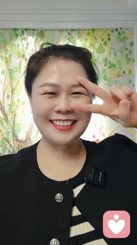 真正的親人是即使沒有血緣關系，也會默默的擔心你，心疼你；那些真心愛護你的人，都值得我們拿真心去對待。
理解他人，善待自己，活在當下，開心快樂每一天就好！配圖