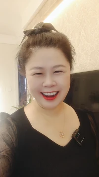 一個女人，你的狀態(tài)就是你最好的風(fēng)水，你的人品就是你最好的運(yùn)氣。善良一點(diǎn)、努力一點(diǎn)，驚喜就會多一點(diǎn)喲！配圖