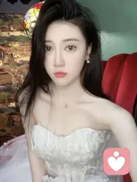 看到的很激勵(lì)的一段話
一定要狠下心來(lái)努力
你現(xiàn)在的任務(wù)就是認(rèn)真學(xué)習(xí)充實(shí)自己 
并不是焦慮時(shí)光。
你不應(yīng)該感到度自如年其實(shí)時(shí)間過(guò)得真的很快 
每天都有每關(guān)要完成的事
多讀書(shū)按時(shí)睡覺(jué) 然后變得自信大方
繼續(xù)保持自己的善良與真誠(chéng)
你要相信自己也會(huì)發(fā)光發(fā)亮
每個(gè)人的花期不同 不必焦慮別人提前擁有
要在不同的階段給自己設(shè)定目標(biāo)
記得多暗示自己
多鼓勵(lì)自己 你已經(jīng)做的很好了你真的很勇敢 
堅(jiān)持堅(jiān)持
你一定可以的試著把目光轉(zhuǎn)向自己
舒心快樂(lè)就行往前走就好配圖