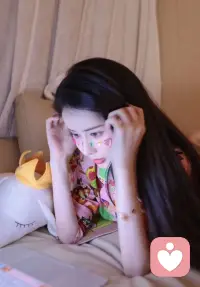 如果想過富足的生活，就要從搞錢出發！再研究人脈學歷外貌！一切的一切服務于搞錢！配圖