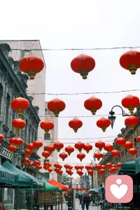 最后一个叫过分地内疚,过分地内疚就是觉得一切事都是因为我,这事我真的特别地自责,要不是我当年做那个事就不至于怎么样。尤其是在很多不好的事发生了以后,人们就特别容易陷入这种过分的自责、悔恨。