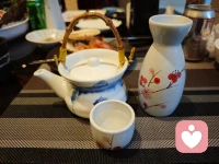 吃好喝好，快樂不倒配圖