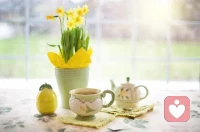 不知道你有沒有發現，焦慮只存在于空想中，當你腳踏實地采取行動時，你根本沒有時間焦慮。這也是人類進化的一個特點，很多人知道行動是化解焦慮的關鍵，但是他們更害怕行動后面對失敗的局面。“一想到我可能做錯事，我就更加焦慮了。”這個時候大家要相信自己永遠有掰回一局的能力，每個選擇都不是一勞永逸的，人生之路漫漫，一個選擇之后還會有另一個選擇，所以為什么要思來想去，焦慮不安呢?拿出玩游戲的精神來，做個勇敢無畏的玩家。

每一次真正的放下，往往是另一段更好的境遇的開始。有時候，選擇真的大于努力。合理搭配，找到最優解，莫讓時光蹉跎。結果不符合預期，不一定是你沒有努力，而是你的方向和組合選錯了，是你站得位置太低，沒有看透事物的全貌，被種種原因困在一個有限的空間內，需要及時的調整。配圖