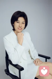 早安

一天一計在于晨

我敬往事一杯酒，

希望明天更上頭。配圖