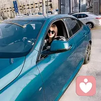 坦白说
你觉得一个女人
拼命的挣钱
你是觉得她厉害
还是觉得她可怜配图