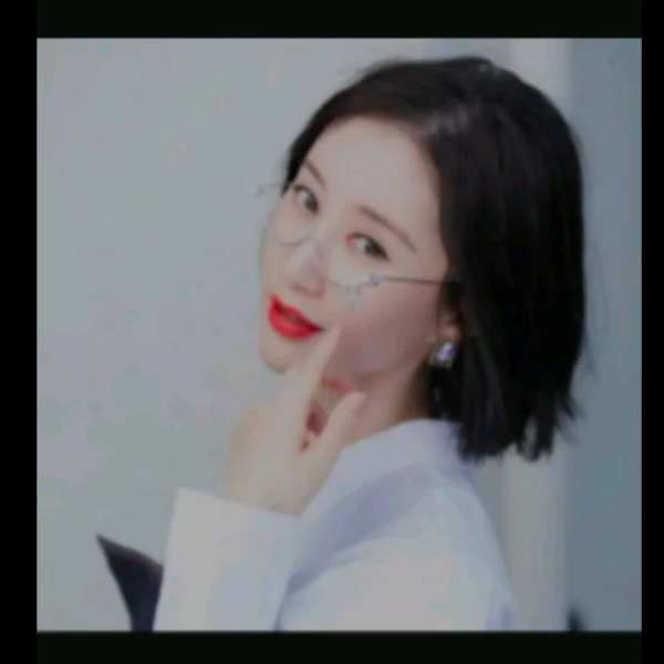 心燈?皇冠心理咨詢師