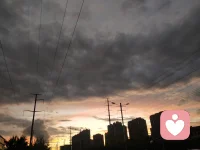 這個世界不缺努力的人，而再努力的人都有會有缺點，所以，我不完美又怎么了，??缺點不代表我不好，說明我是一個正常的普通人，與所有正常的、有缺點的普通人共勉配圖