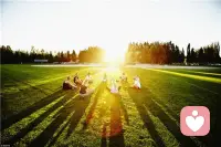 我們看待事物的方式、而不是事物本身如何，決定著一切。——榮格

叔本華說：世界是我的表象。世界本身并不重要，重要的是你對世界的理解。一個人對于事物的看待方式，有時是人教會的，有時是自我領悟的。沒有哪兩個人看待世界的方式是完全一樣，因此我們所處的世界并不僅相同，也因此我們有能力改變它。配圖