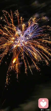 “善”可以治愈一切傷痛，可以解決一切人際關系問題。善言、善行、善容、善念，從一個善意的微笑開始，治愈他人的同時也是在滋養自己。

人的善，是世間最大的福報，同樣的，人的惡，也是世間最大的災禍。孟子堅信人性本善，人們之所以有惡言惡行惡意，是被當下的暫時的個人情欲迷惑了本性。

星星之火 可以燎原。

試著用“善”對待周圍人，無論多么小，哪怕只是一個溫暖的眼神，我們會體悟到不一樣的人生。配圖