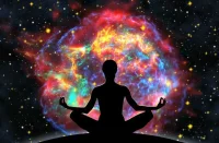 凡事向內(nèi)歸因，以他人所行為鏡。認清自己的位置，看到自己的不足，不斷精進完善自己，是人最大的能力，也是人最大的清醒。配圖