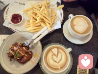 不带敌意的拒绝
不含诱惑的深情配图