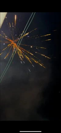 在这个被物欲纵横迷离的时代，要想获得内心的平静与快乐就得学会减少物欲，物欲越低，人获得幸福的指数越高。配图