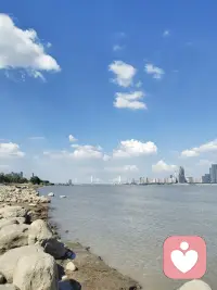 当内心感到疲惫空虚时，不必向外不断寻求认可，向内探索，才能获得稳定长久的安全感。配图