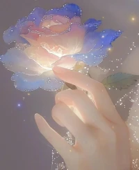 今天是525愛己日，接納自己，愛護自己，成就自己，做自己的太陽~配圖