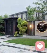 今天是12月17日，星期三，农历十月二十八。站在分岔路口，选A还是选B？其实，人生没有“错误”的选择，只有“不同”的风景。每条路都会给你独特的礼物与功课。与其在焦虑中内耗，不如相信自己的直觉，勇敢地迈出这一步。要相信，你所朝着的这个方向，最终会塑造一个好的你。