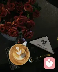 人總是在無限接近幸福的時候最幸福，
就像周五的下午，
永遠比周末更讓人開心！配圖