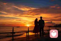 讲一个故事。一位美国士兵从海外回国休假。到了家里，他看到妻子留给他的一张纸条，上面写着：菜在桌子上，啤酒在冰箱里，我在床上。短短的三句话，让人回味无穷，既包含了能够展示家的温馨的吃与喝，又有着含蓄缠绵得令人心醉的性，当然也还有深沉的、无法用语言来描述的爱。娶了这样一位妻子的男人，真是幸福得无以复加了。