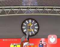 沈阳北站。
事情发生了，自有它发生的理由，我未必能够知道。但我必须接受已经发生的一切。抱怨事情不该发生，是不让自己成长。如何配合已经发生的事情，给自己制造成功开心的机会，才是重要的。配图