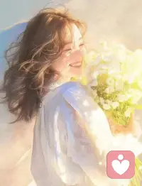走过的路、摔过的跤
熬过的夜、帮过的人
都刻在你的气质里

那不是包装出来的
是活出来的

用你的真心
再为这个名字添一分重量配图