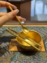 送你金飯碗，一輩子財運旺旺，財福雙全。 ???配圖