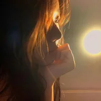.你很棒，你很好，真的会有人很爱你，请停止你的胡思乱想。配图