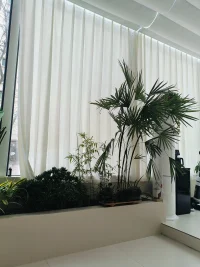 勇敢的人并非流著淚的人，
而是流著淚，仍然堅持奔跑的人。配圖