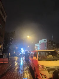 即使是一盞路燈，也要照亮腳下的一片土地配圖
