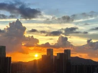 生命无常，真爱生命，过好每一天，和身体做链接，觉察身体的感受，照顾好自己！配图