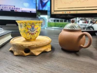 落地請開手機～～配圖
