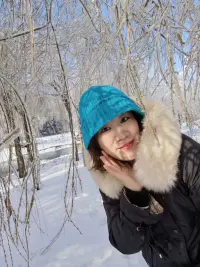 懂得以游戲的心態面對世事，不要在生活里逞英雄，如果生活里有高低，比的就是誰的快樂更多。配圖
