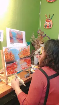 我們一生當中，都在尋找一個能說話的人，能聽你說話，能聽懂你說話，能聽你說廢話。這看似簡單的想法，實則需要多幸運才能遇到呢。配圖
