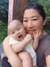 决定我们幸福与否的是我们自已内在的修养和品性，而不是我们究竟是年轻还是衰老，如果你特别惧怕衰老，很有可能是你现在没有享受年轻的自已。你现在所拥有的一天，就是你生命当中最最年轻的一天，所以此刻的你一定是最最年轻的，珍惜好每一天，活在当下！配图