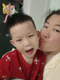 多少歲不重要，看起來像幾歲才重要，不要把辛苦和怨氣掛在臉上，你想要最好的生活，就讓生活看到最好的你。配圖