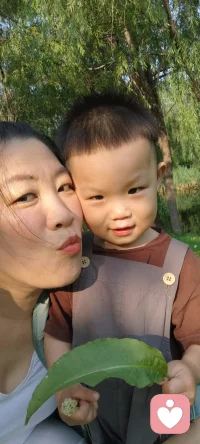 人最好的状态，低调过自己的日子，除了赚钱少点无效社交，多点安静的时候陪陪最爱的人就够了，简单生活最踏实[爱心]配图