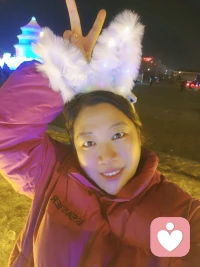 我们不需要努力迎合任何人，
做自己才是最轻松的生活方式。配图