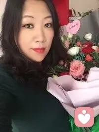不一定要很漂亮，但一定要快乐，人活着就两件事，让身体舒服，让灵魂自由。