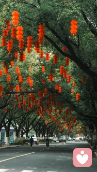 一、不论你伤害谁，就长远来看，都会伤害到你自己。或许你现在并没有觉知，但它一定会绕回来。

二、你对别人所做的，就是对自己做。不管你对别人做了什么，那个真正接收的人，并不是别人，而是你自己。

三、不要用自己的观点强行对别人道德绑架。人和人成长环境天差地别，每个人也各有各的三观和苦衷。人一生做好三件事就够了，知道什么是对的，去做，然而不强迫别人也去做。

美好的一天开始了！
早安，亲们！