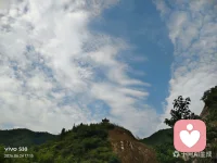 一、如果你总是把改变推到明年、后年，那么现在你要付出更大的代价来维持不改变的今天、明天。

二、不要什么都说运气问题，其实或许是你自己没有倾尽全力，你有多少付出，就有多少回报。

三、人生，就要活得漂亮，走得铿锵。自己不拼搏，只不过是摆放。无论你在想什么，宁可做努力的失败者，也不要做墨守成规的平凡人。造船的目的不是停在港湾，而是迎风破浪；做人的目的不是窝在家里，而是打造梦想。不看昨天谁是你，只看今天你在想什么；不谈过去的艰辛，只论现在的努力。

美好的一天开始了！
早安，亲们！