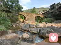 今天得不开心到此为止，明天依然万丈光芒。配图