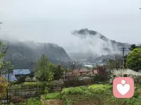 没有那么多天赋异禀，优秀的人总是努力翻山越岭配图
