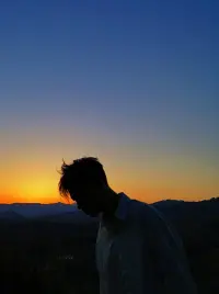 你不修行，見我猶如一粒蜉蝣見青天.配圖